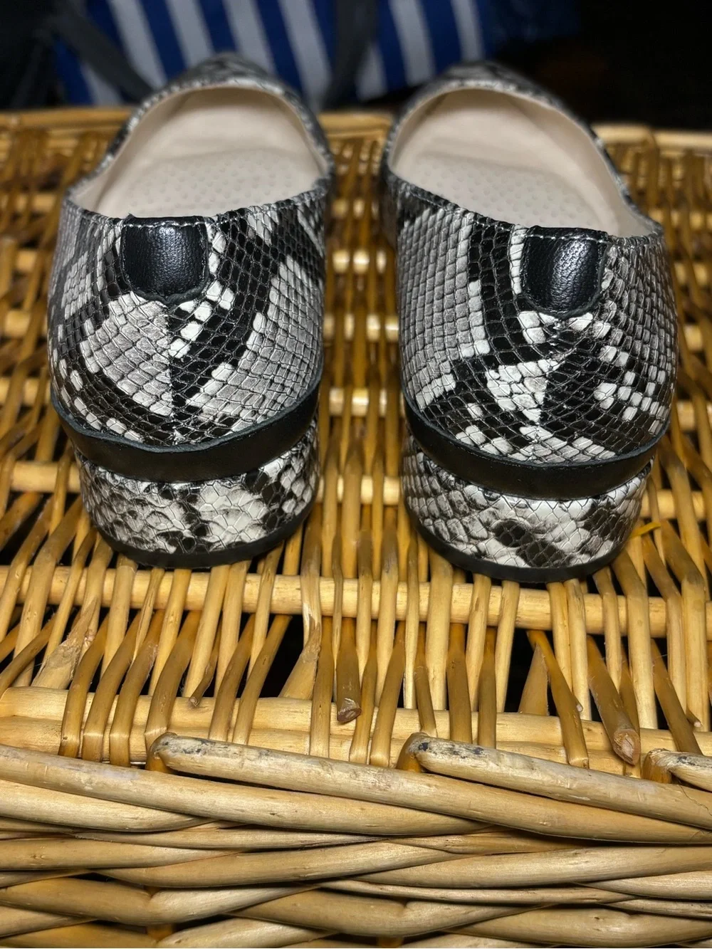 Pointed Toe Snake-Print Flats - White/Black from Katherine Kelly, size 7.5